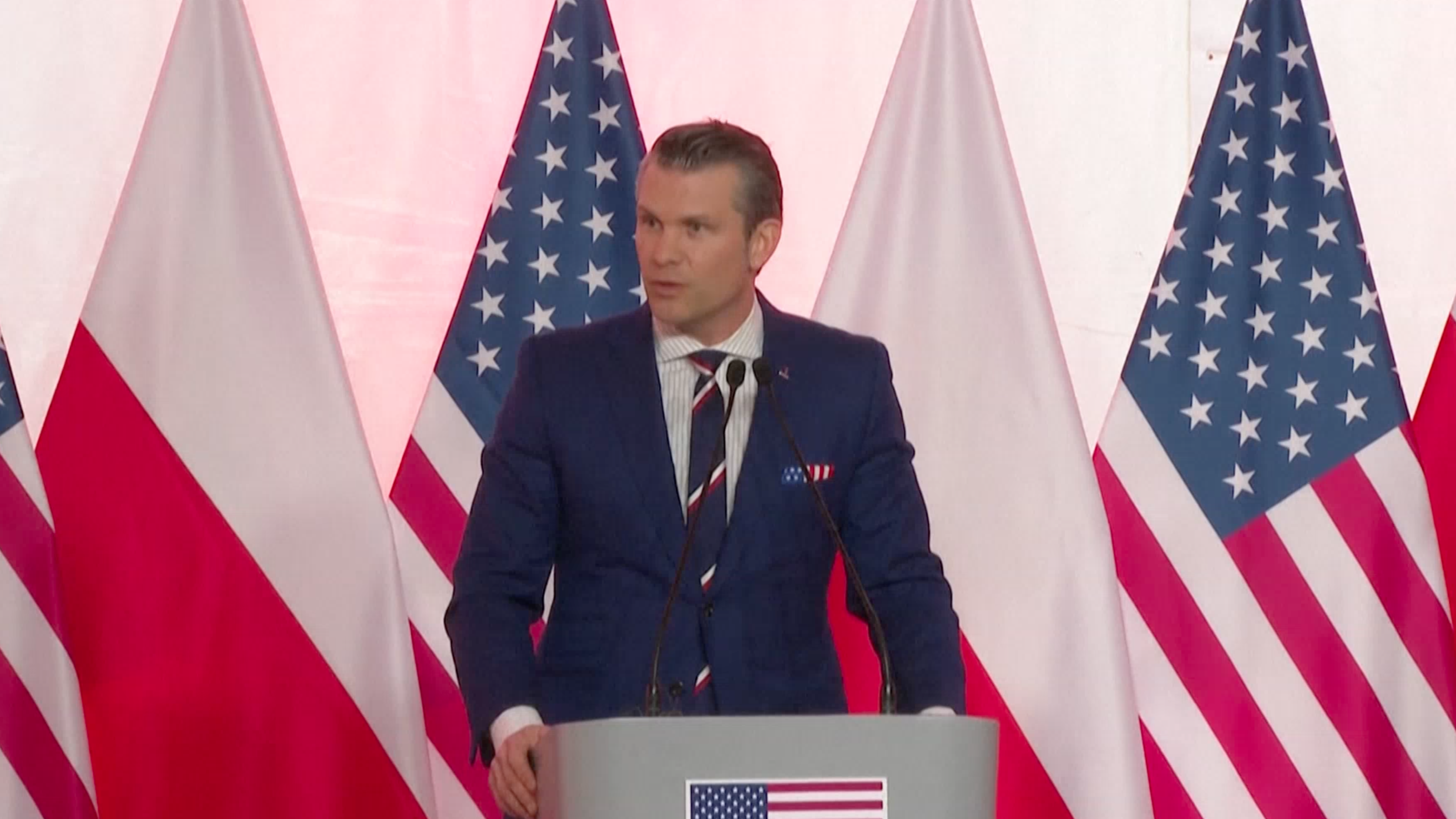 美防长:北约的欧洲成员国应承担更多财政责任 美防长:北约的欧洲成员国应承担更多财政责任