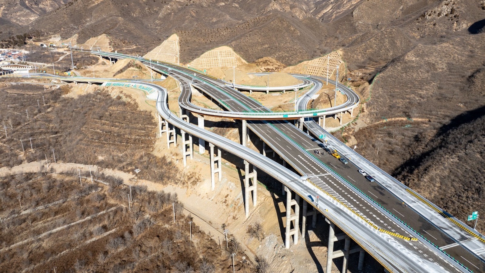 12月30日京蔚高速全线通车