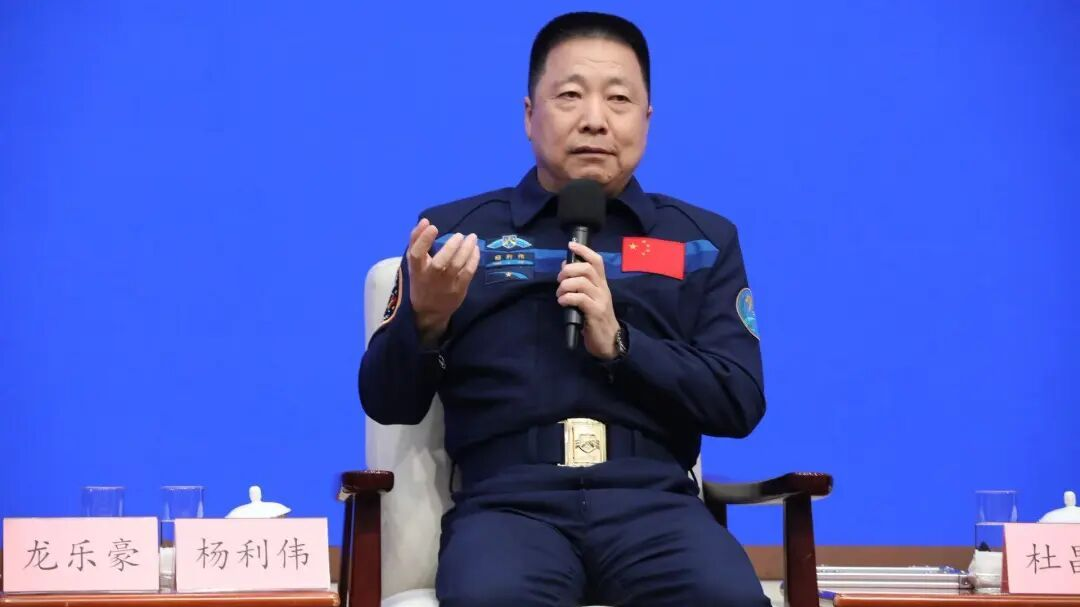 飞船6立方米到120立方米！杨利伟：空气炸锅都带上天了