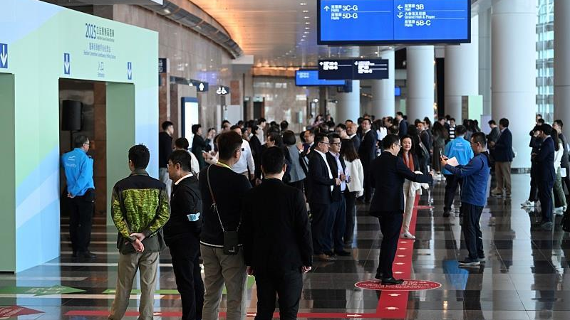 香港特区第八届立法会选举结果出炉 90人当选新一届立法会议员