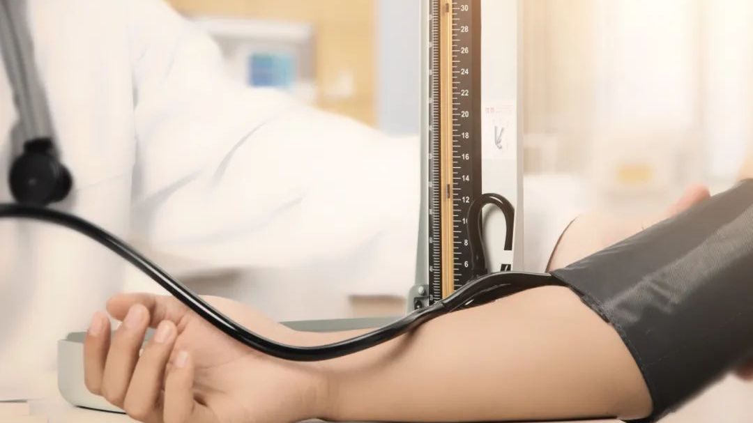测量血压的“坑”,你踩过几个 | 世界高血压日 测量血压的“坑”,你踩过几个 | 世界高血压日
