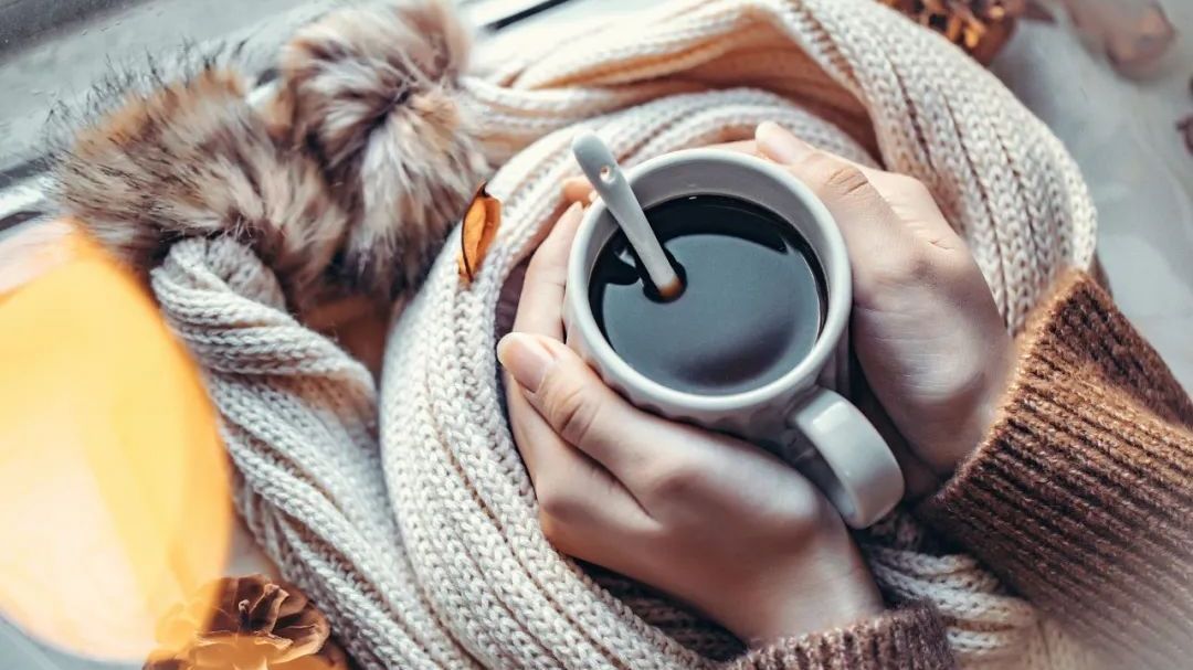 今日午间宜出行 下周前期北风至气温降 今日午间宜出行 下周前期北风至气温降