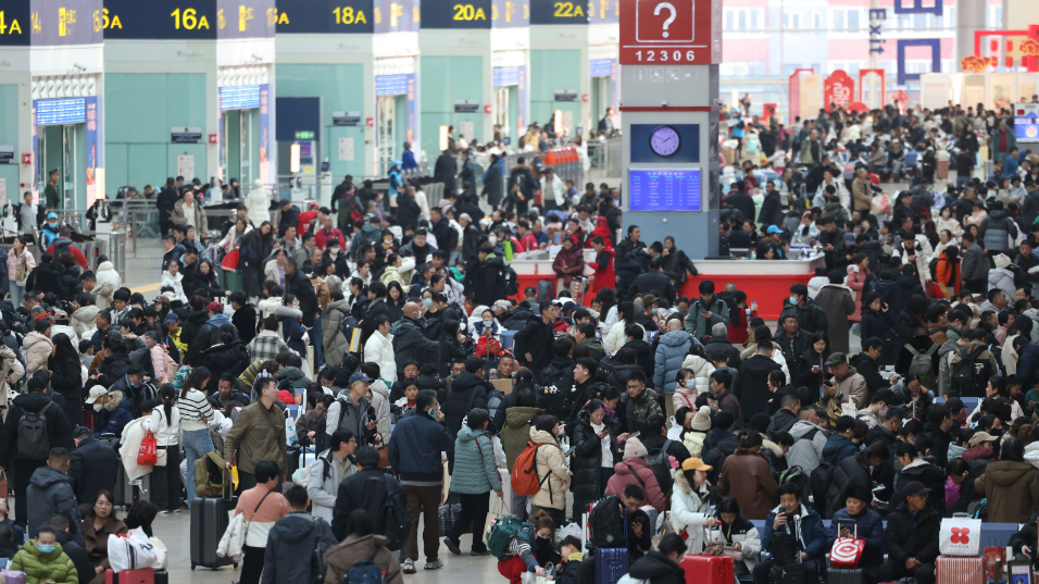 北京南站今起夜间不闭站,逐步进入节前客流高峰 北京南站今起夜间不闭站,逐步进入节前客流高峰