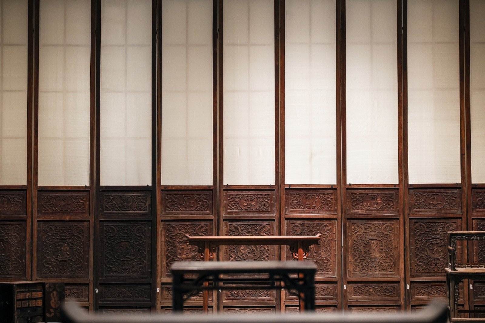 来清华艺博看展:“明清家具文化艺术展” 呈现古代家具鼎盛风貌_北京时间