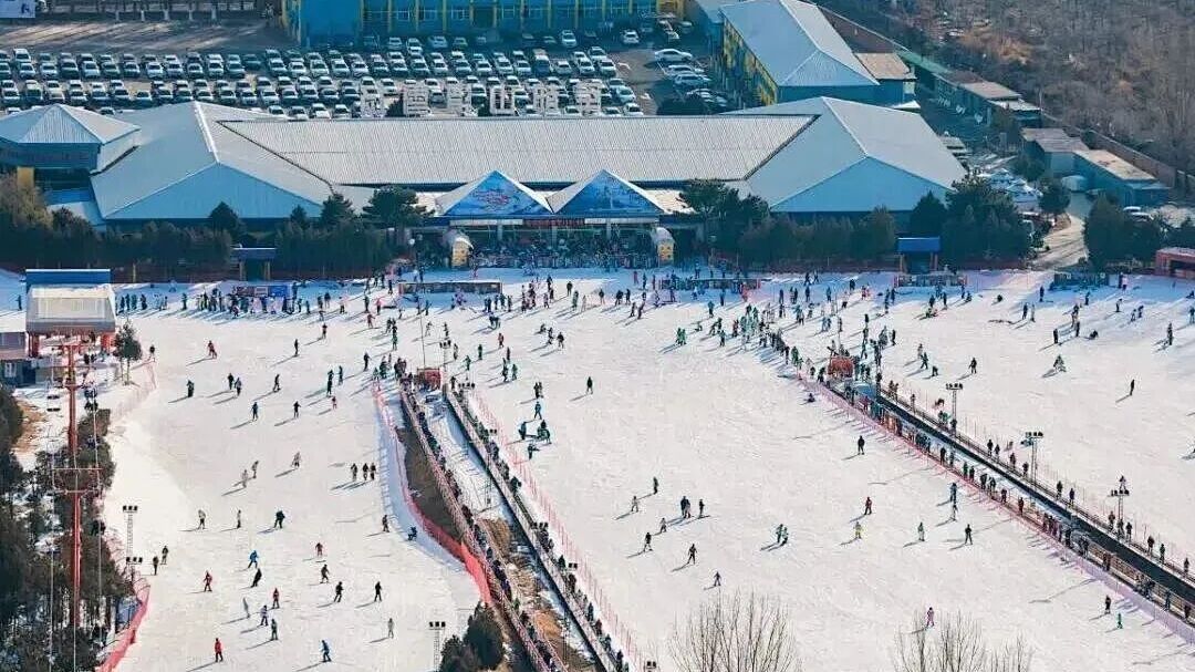 雪上逐乐,棚内摘甜!来昌平崔村,承包你的冬日快乐! 雪上逐乐,棚内摘甜!来昌平崔村,承包你的冬日快乐!