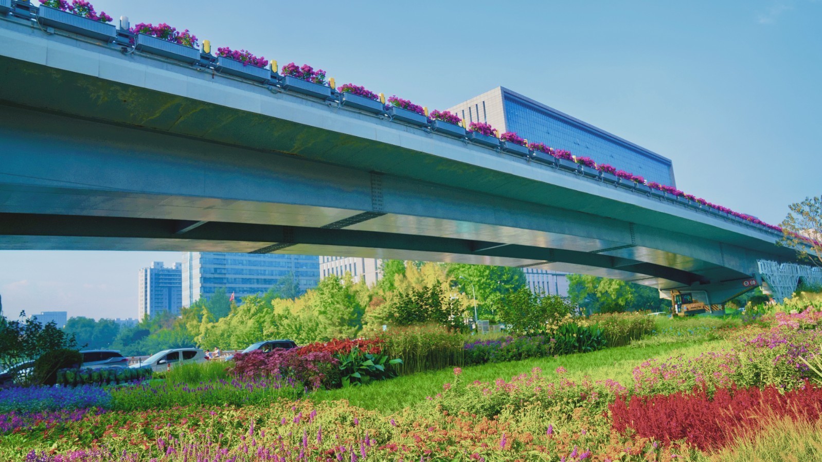 北京公园总数已达1100个,2025年将新增公园绿地200公顷、绿道1000公里 北京公园总数已达1100个,2025年将新增公园绿地200公顷、绿道1000公里