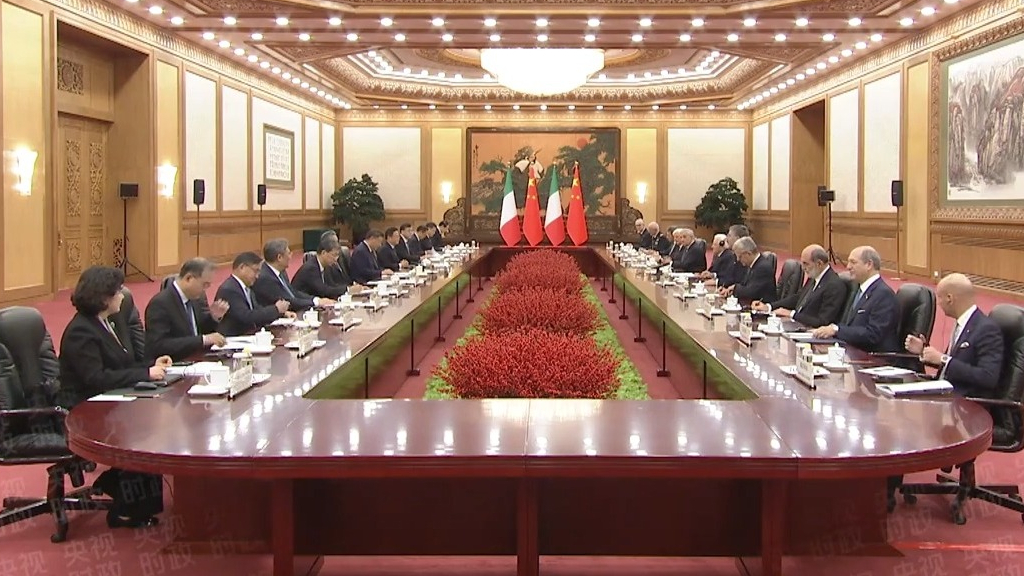 独家视频丨习近平同意大利总统马塔雷拉会谈 独家视频丨习近平同意大利总统马塔雷拉会谈