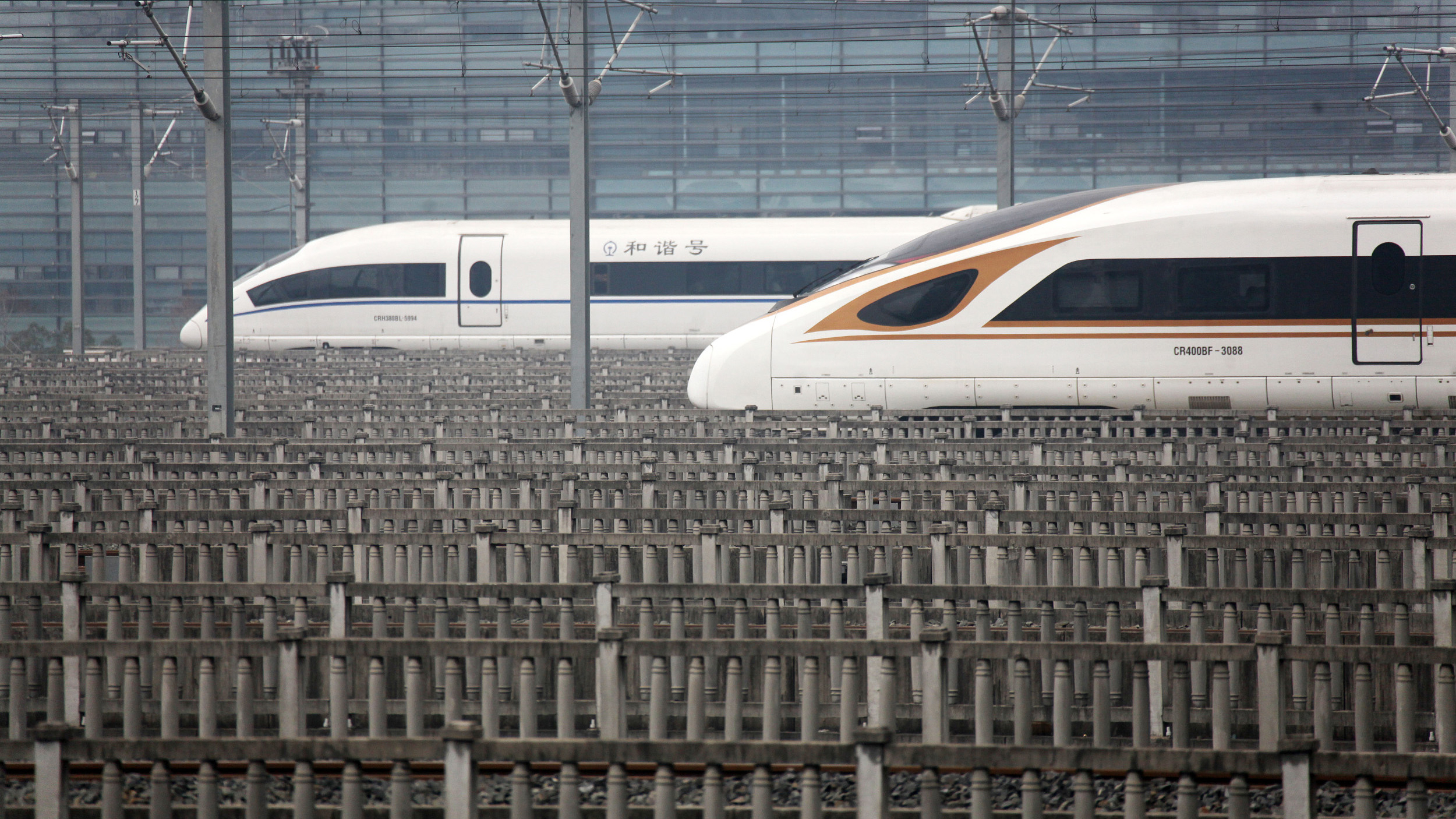 中秋假期迎返程高峰 全国铁路9月17日计划加开旅客列车1030列 中秋假期迎返程高峰 全国铁路9月17日计划加开旅客列车1030列