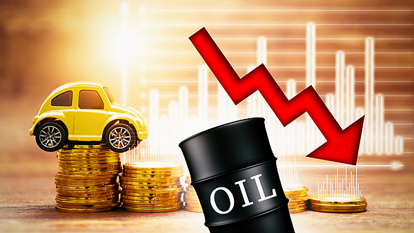 国际油价急涨急跌，创四年新高后直线跳水