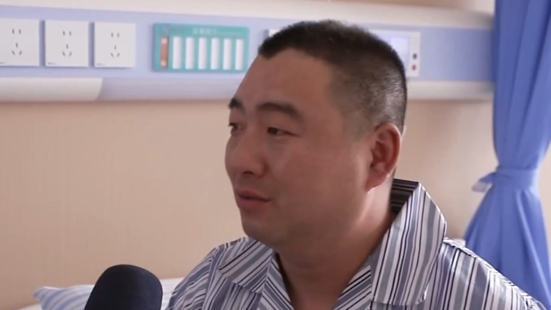 受伤矿工讲述遇险经过 记者探访救治现场