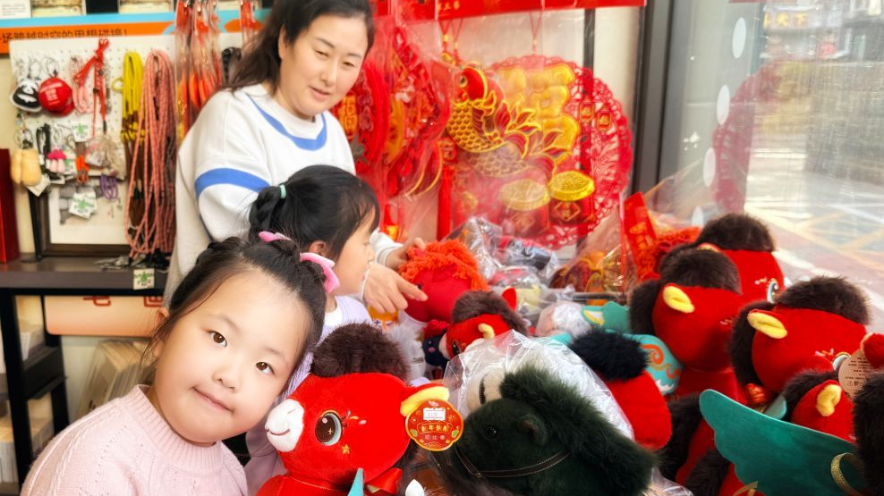 《全民阅读促进条例》今天正式施行，到中关村图书大厦沉浸式感受书香周末