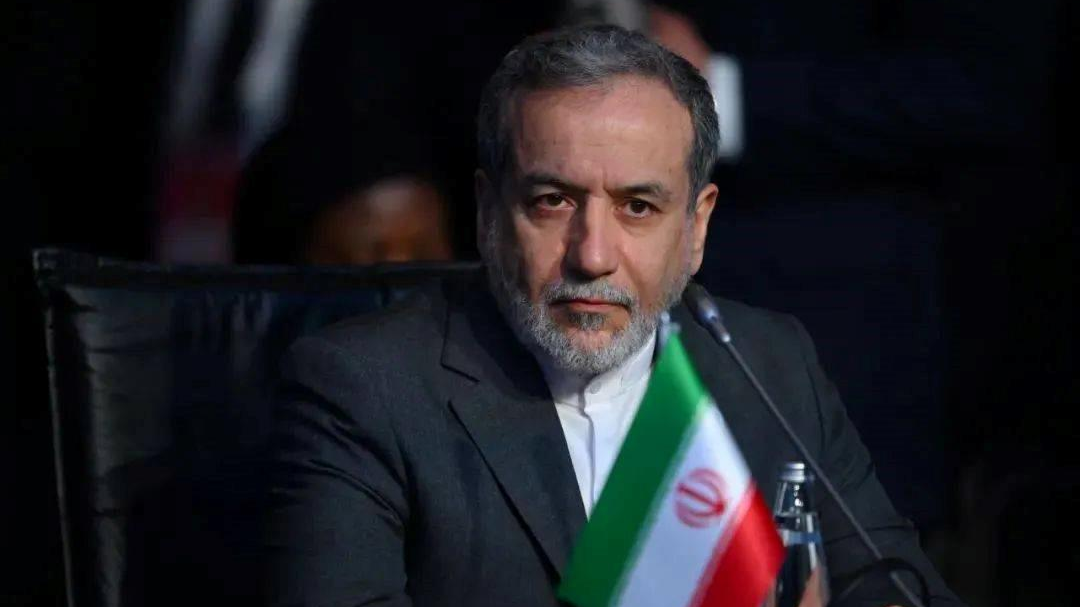 伊朗外长:将在三天内确定与美方的协议草案 伊朗外长:将在三天内确定与美方的协议草案