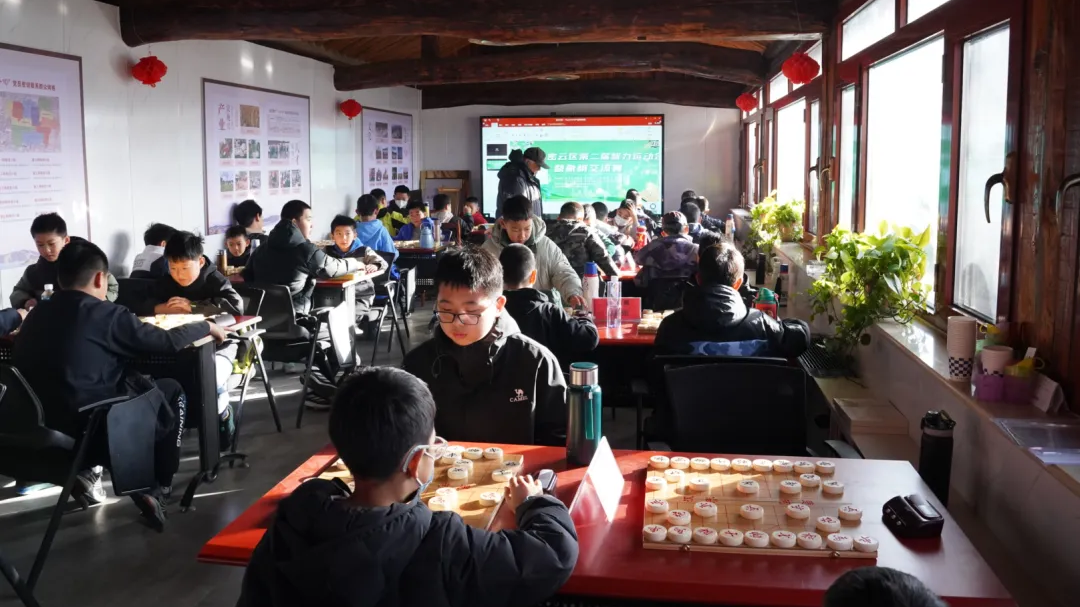 密云金叵罗村火了!象棋赛摆到田间地头,乡村振兴玩出新花样 密云金叵罗村火了!象棋赛摆到田间地头,乡村振兴玩出新花样