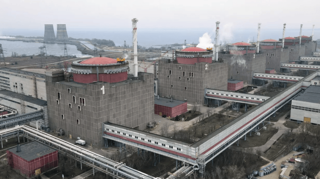 扎波罗热核电站遭乌军袭击 1名工作人员死亡