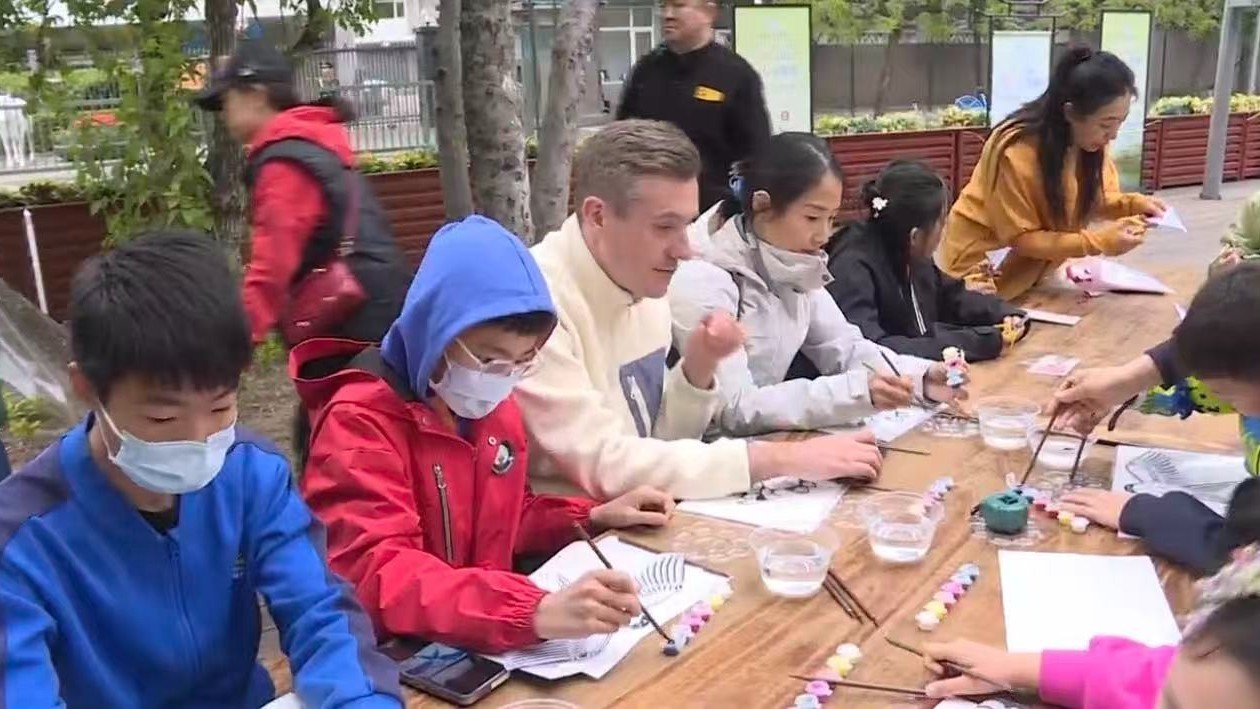 春聚亮马河畔共谱文化华章 第四届亮马河雅集启幕 春聚亮马河畔共谱文化华章 第四届亮马河雅集启幕